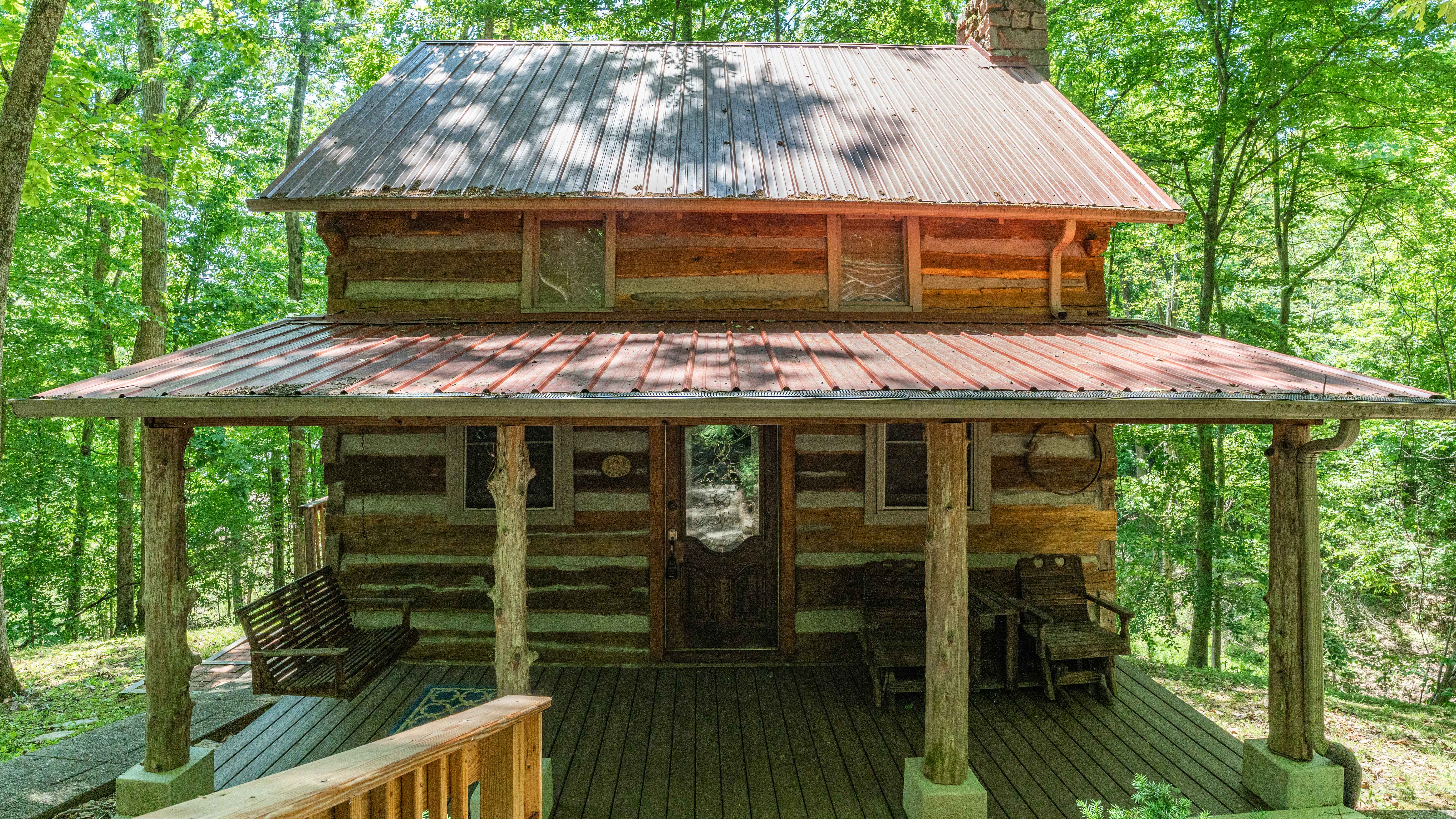 Rustic Lakefront Cabin on Private 1.11 +/- Acre Lot on Barren River Lake with Dock! photo 2