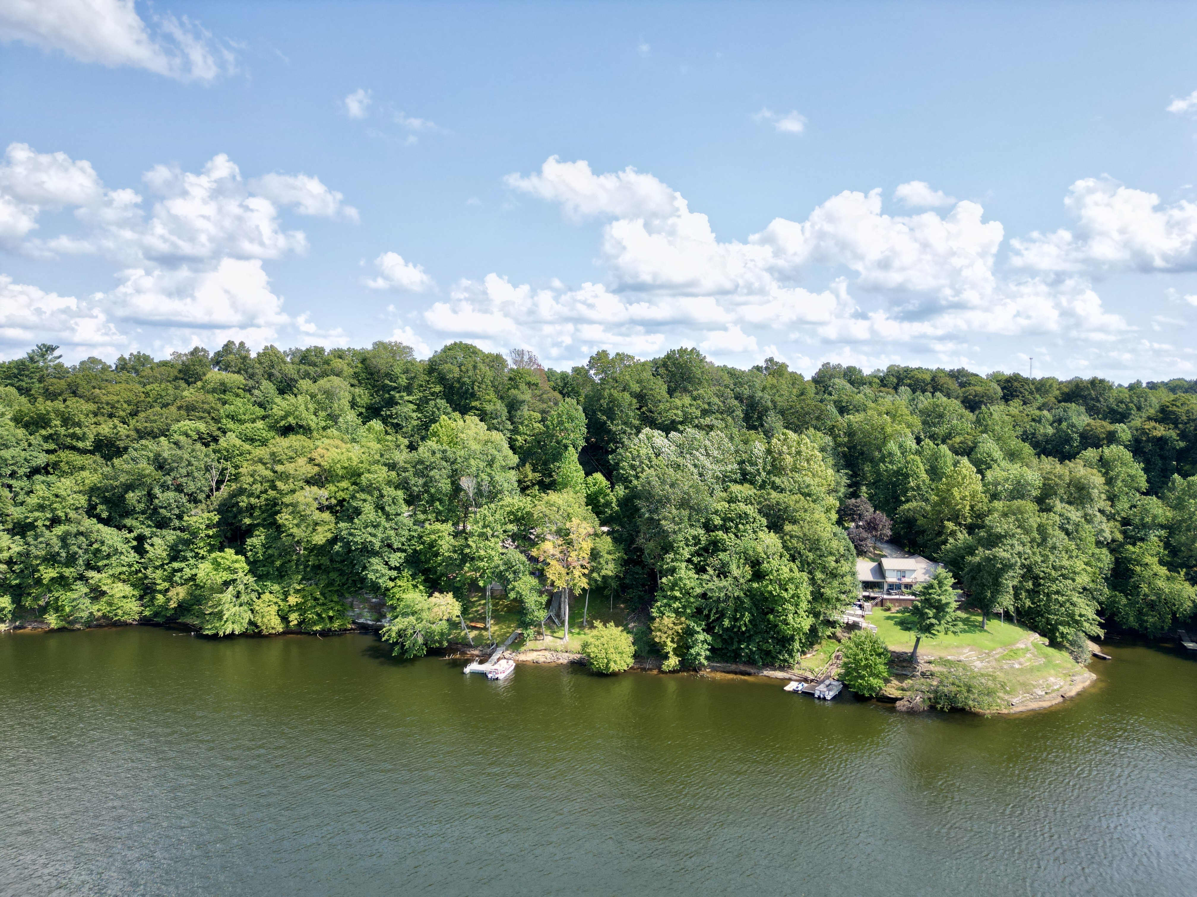 2 Beautiful Lakefront Building Lots on Lake Malone photo 2